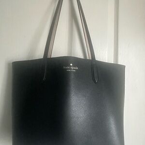 Kate Spade Black Leather Tote Sleek Professional Design